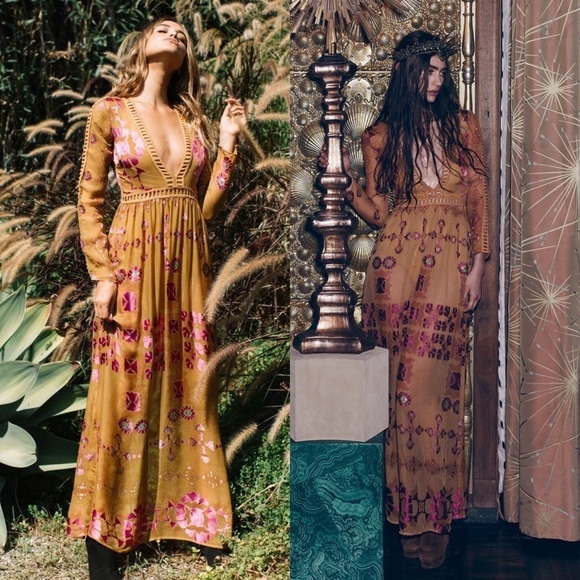 For Love And Lemons Dresses & Skirts - For Love And Lemons Barcelona Maxi Dress